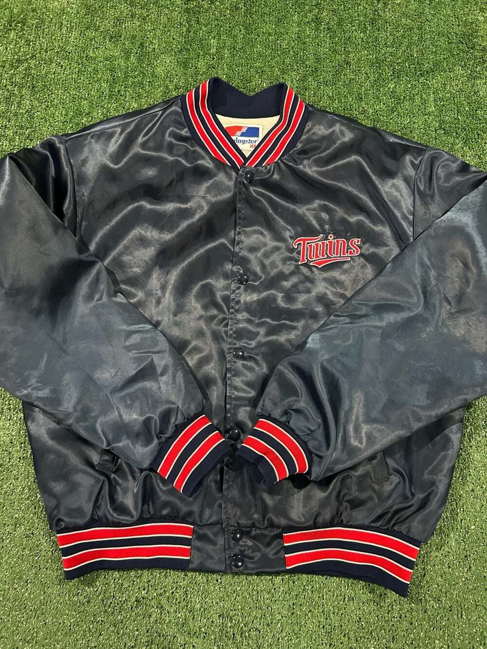 Swingster Minnesota Twins Satin Bomber Jacket XL